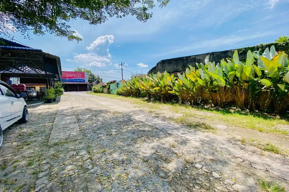 RedDoorz Syariah near RSU Sylvani Binjai