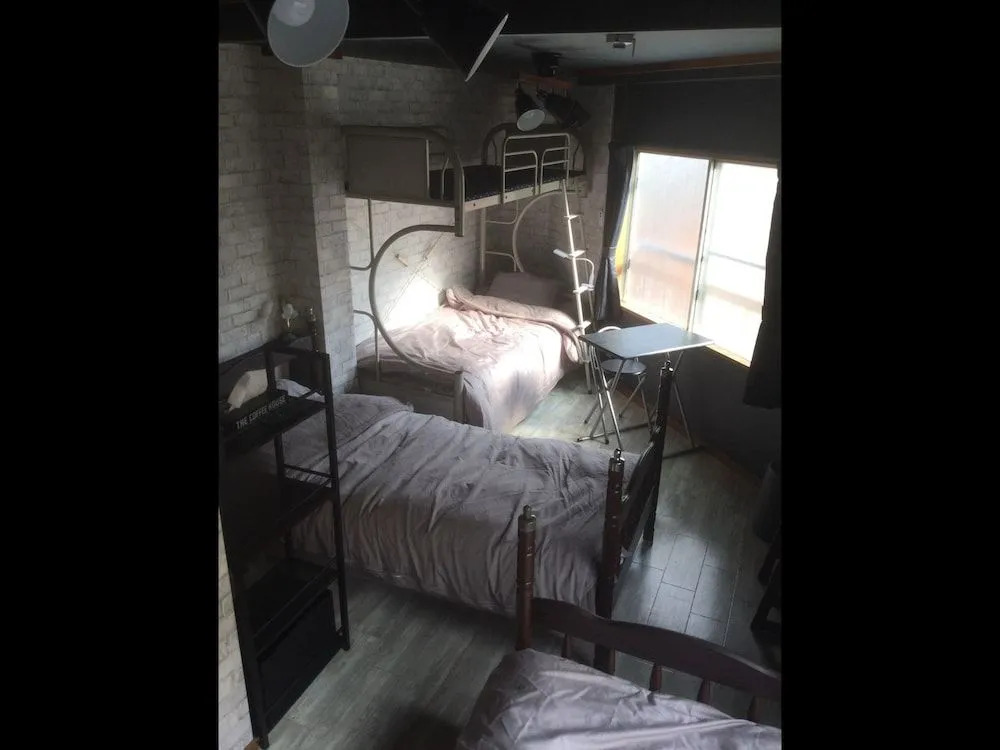 Poshtel Osaka 240