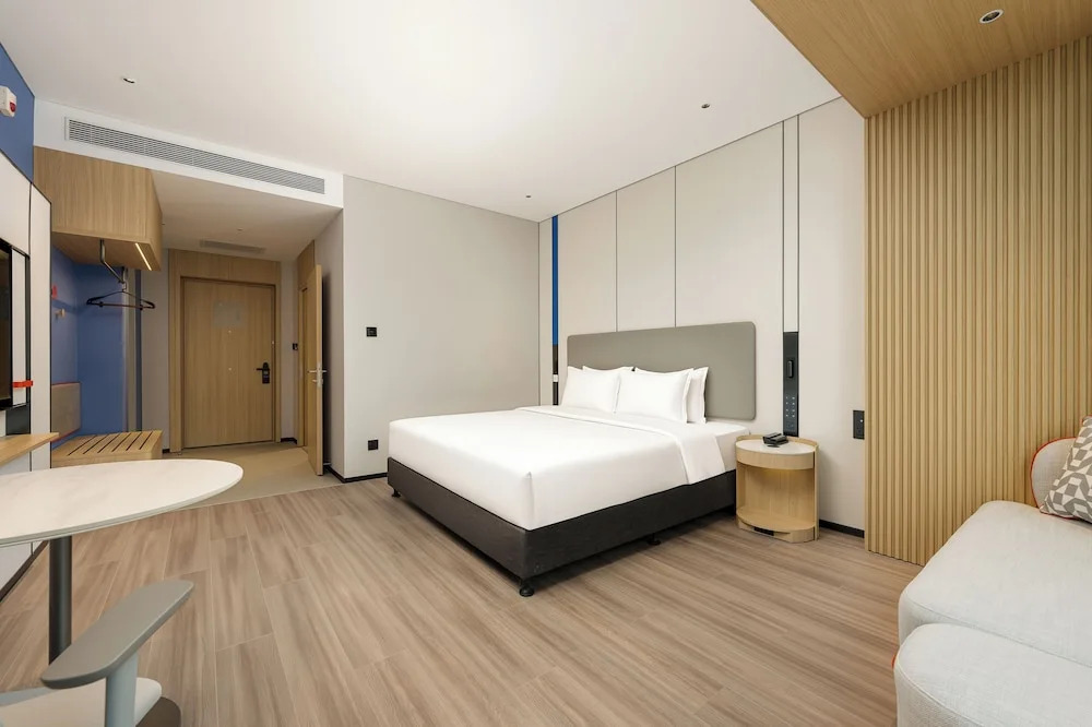 Holiday Inn Express Qinhuangdao Haigang by IHG