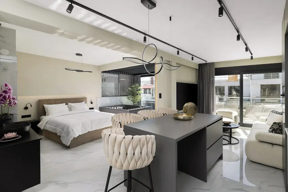 Ophelia Suites by halu!