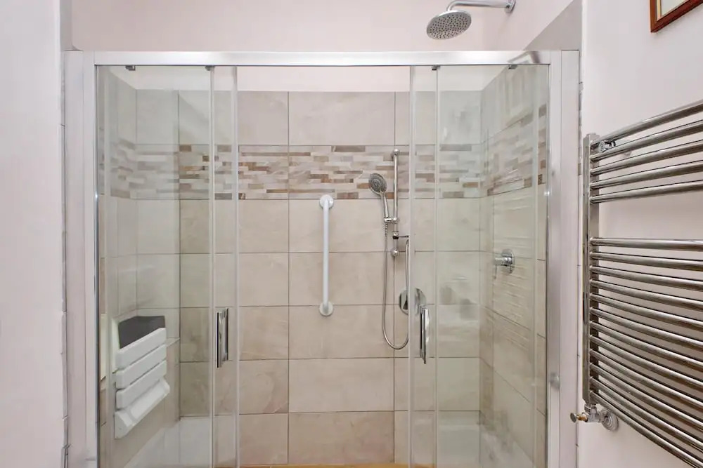 Treasurerome Opera Trevi Green Suite 2BR