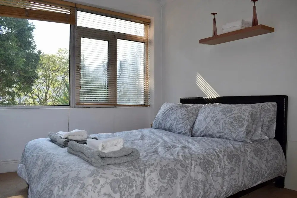 2 Bedroom Apartment Close to City Centre