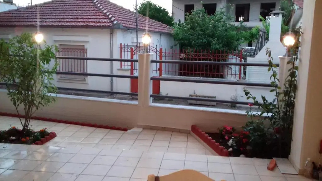 Seaside Villa for 6 people - Alykes Beach