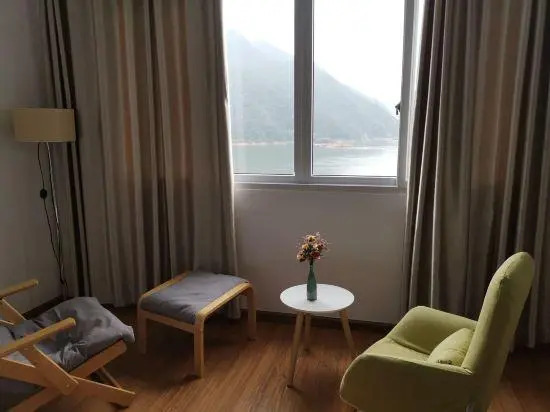 Yunhe pier 9 homestay