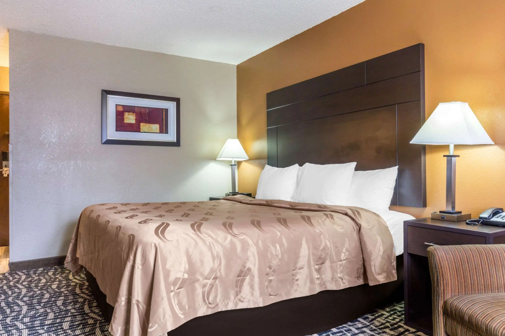 Quality Inn Lamar