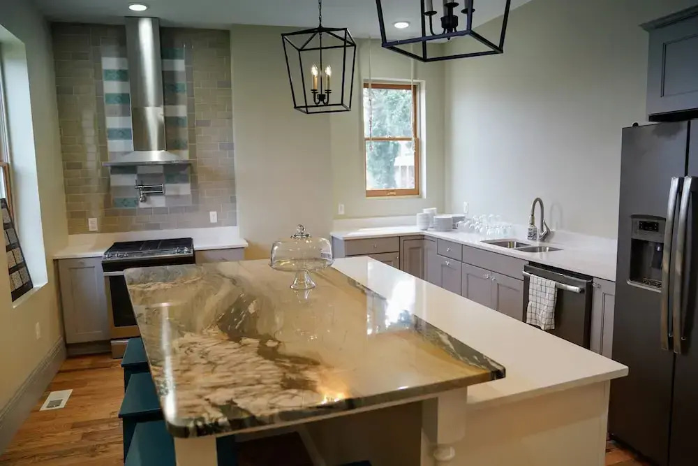 1003 N Franklin 4Bed/3Bath Home
