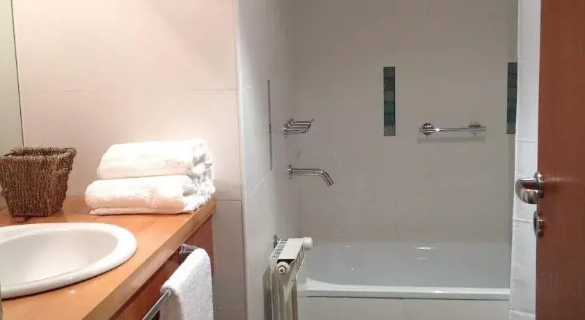 Maria del Bosque Apart Hotel / Cabañas
