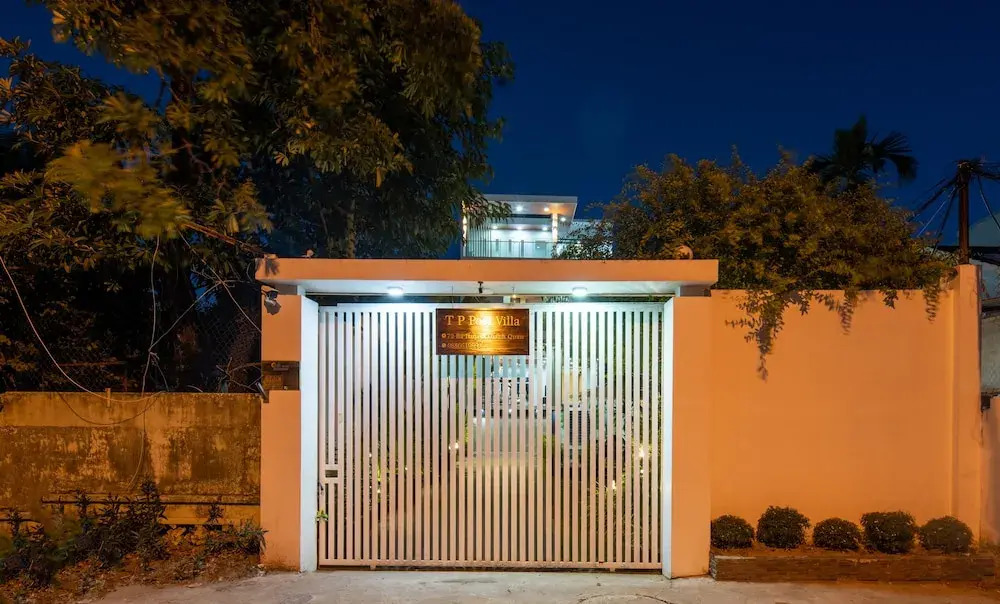 T P Pool Villa