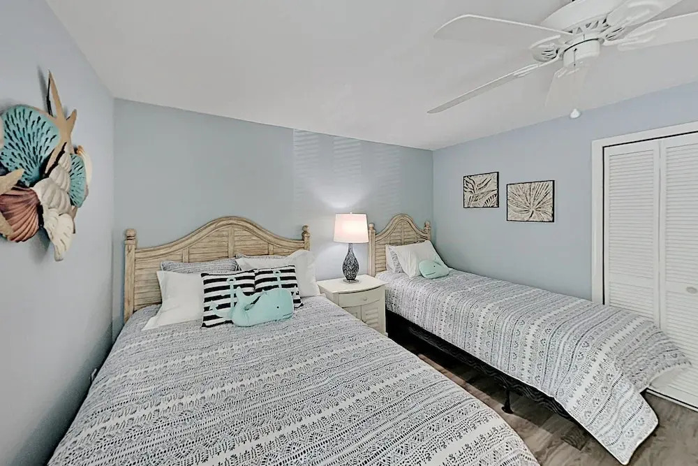 4839gree 2 Bedroom Villa
