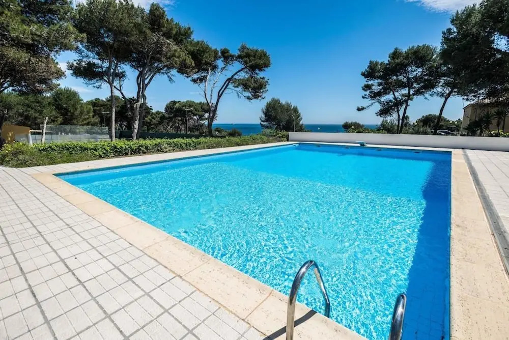 Seafront Beach Villa - Unit 1