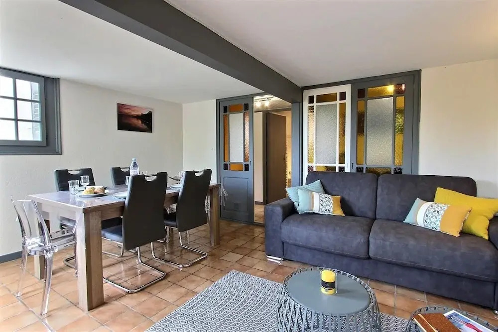 Chalet With 2 Bedrooms in Évian-les-bains, With Wonderful Mountain Vie
