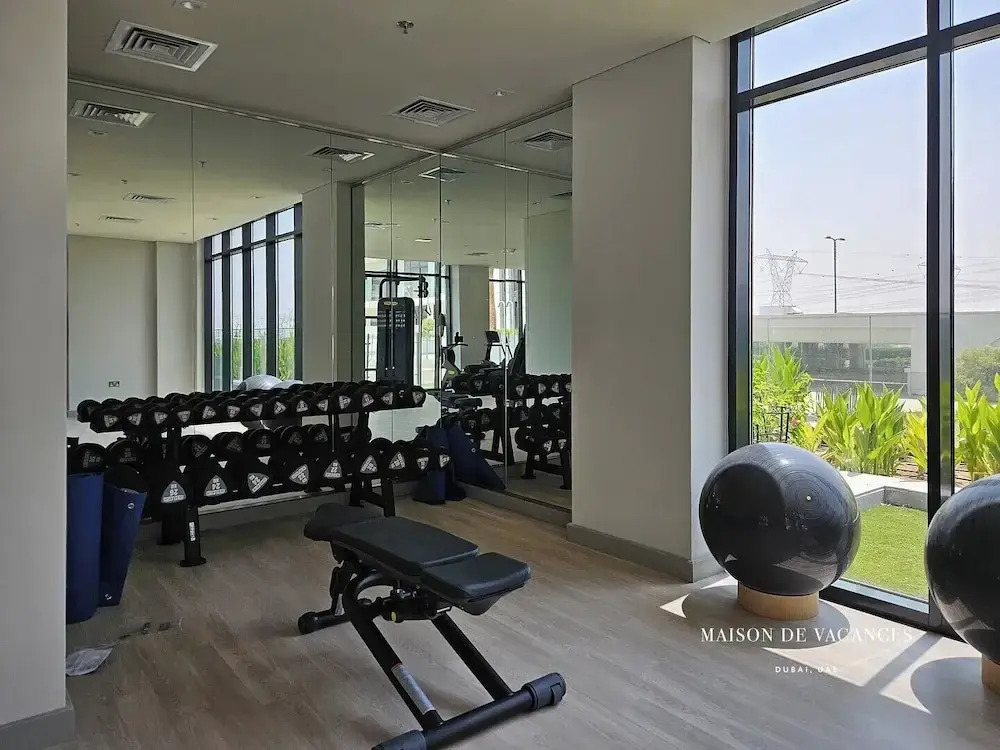 Stylish Studio Getaway 10 Minutes to Dubai Mall