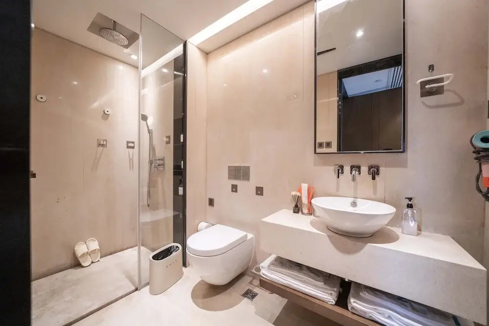 ZHome-Luxury Three bedroom Suite