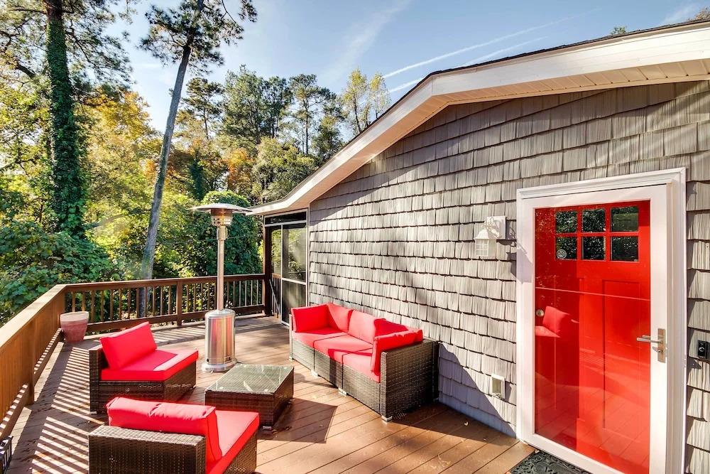 Step-free Home w/ Fire Pit - 3 Miles to Usc!