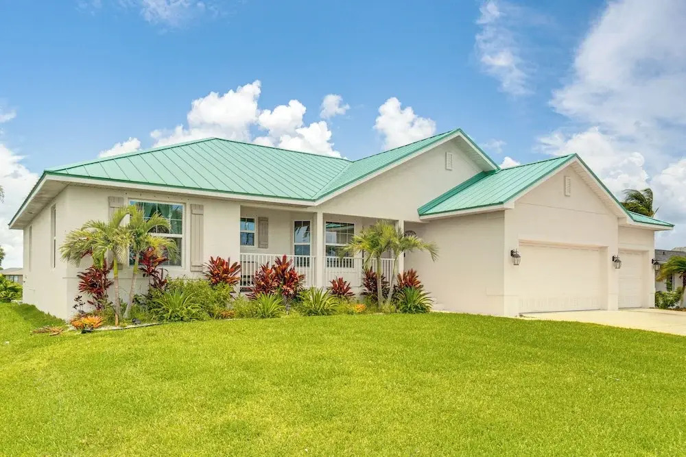Golf Course-facing Poolside Oasis in Rotonda West!