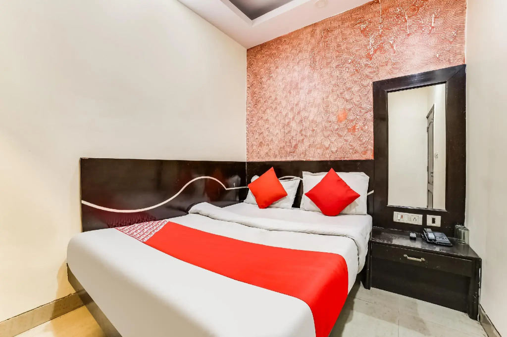 Hotel Geetanjali Inn