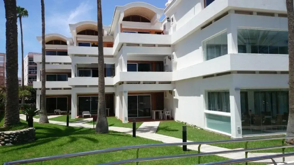 Apartamento Privado en Complejo Aida