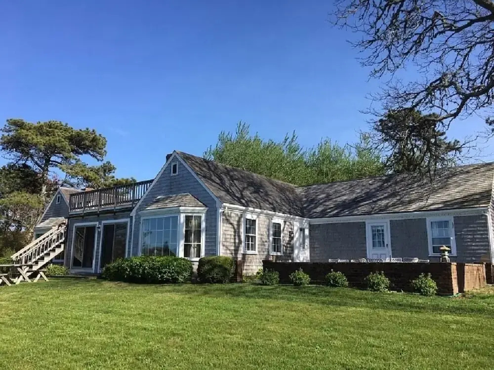 197 Bridge Street - Three Bedroom House