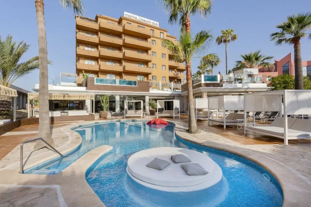 Marins Beach Club