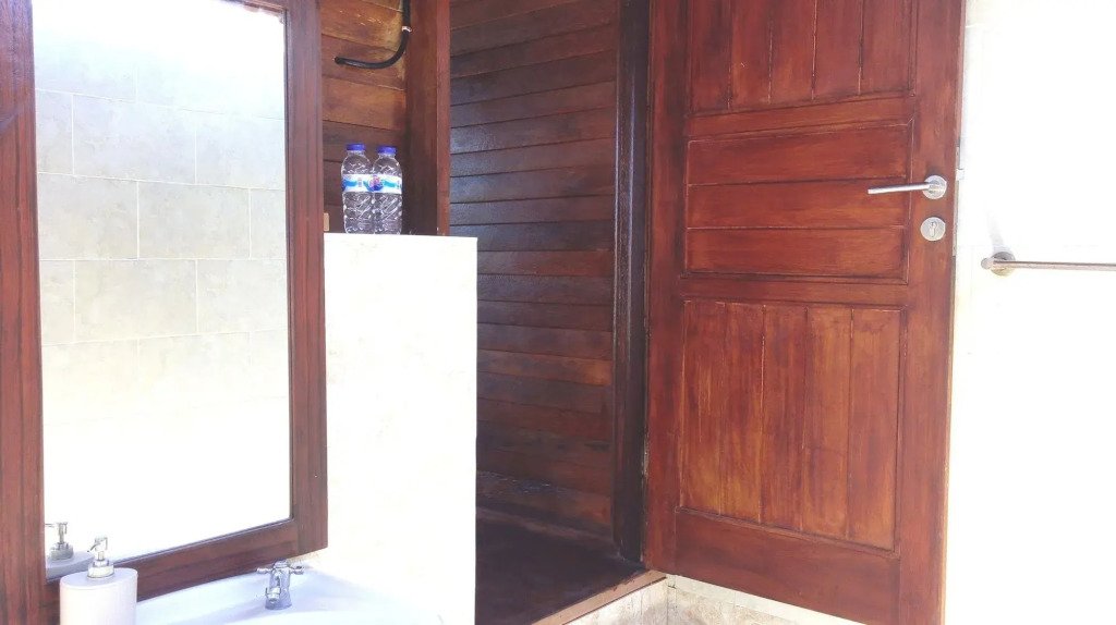 Dream Beach Hostel Lembongan