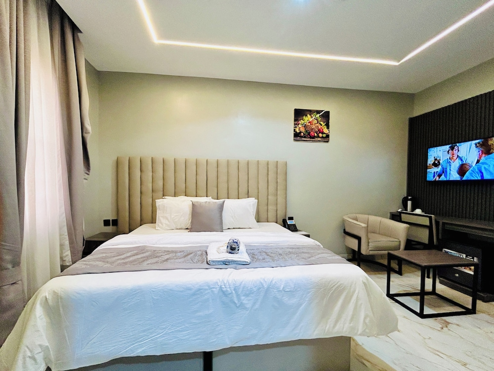 Pearlwood Hotels