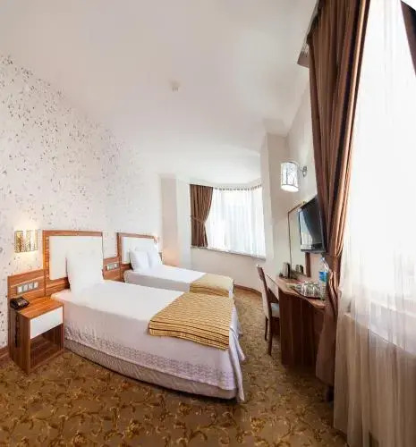 Adnan Bey Hotel