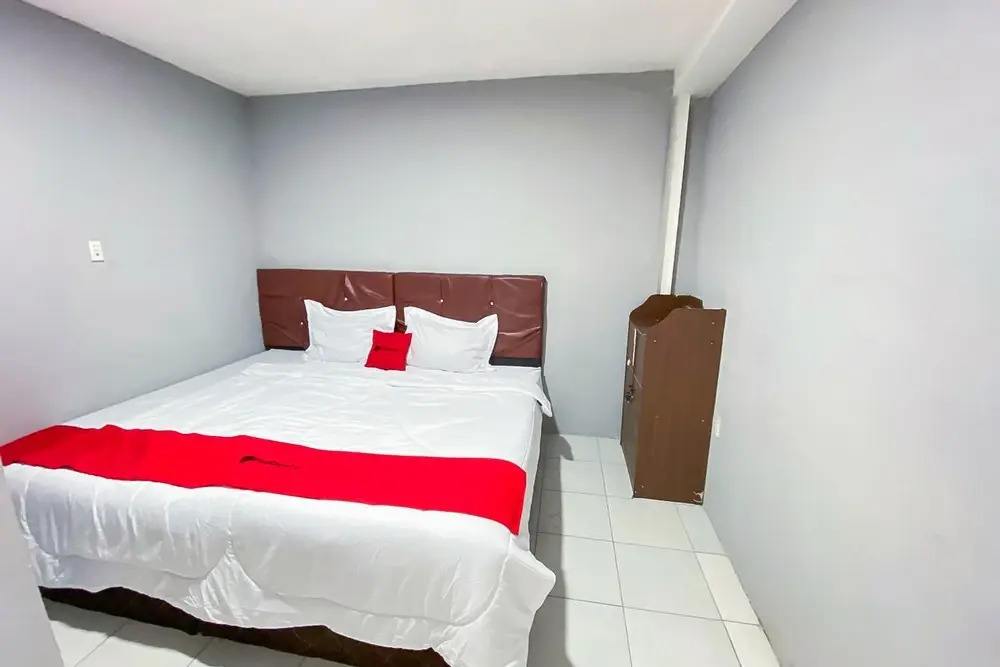 RedDoorz at Graha Aisyah Menteng Medan