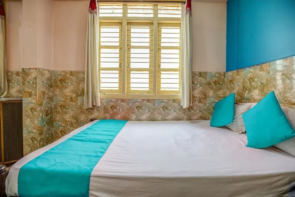 Hotel Sri Thirumala Paradise