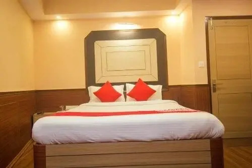 Yatri Niwas By OYO Rooms