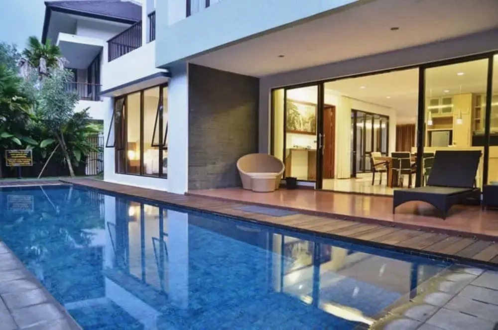 Ohara City View Villa 5 Bedrooms With a Private Heated Swimming Pool and a Billiard Table