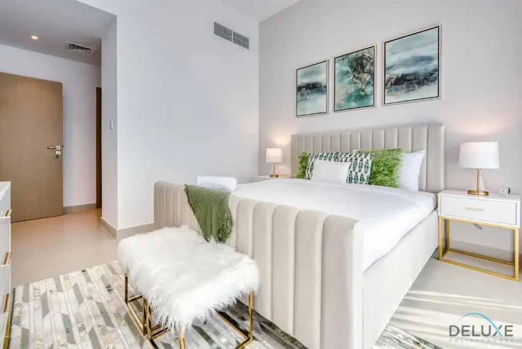 Alluring 2BR at Creek Horizon Tower 2 Dubai Creek Harbour
