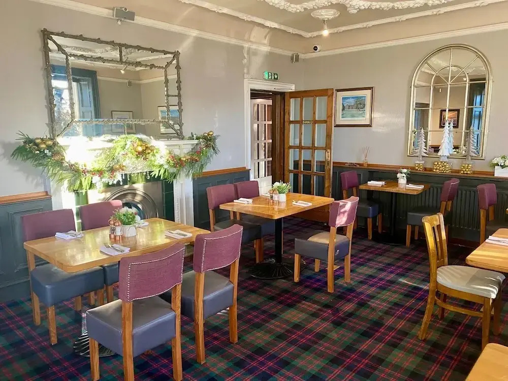 Abbotsford Hotel