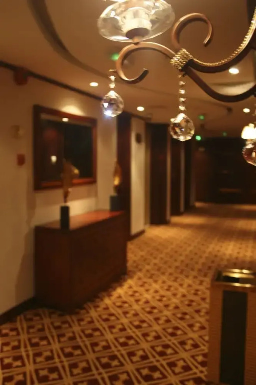 Trianon Hotel