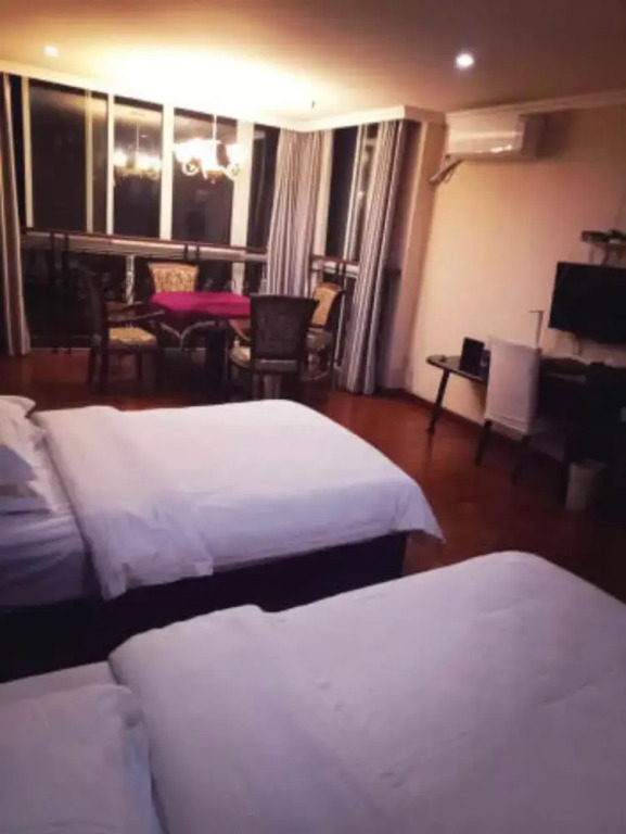 Tianfu Lidu Business Hotel
