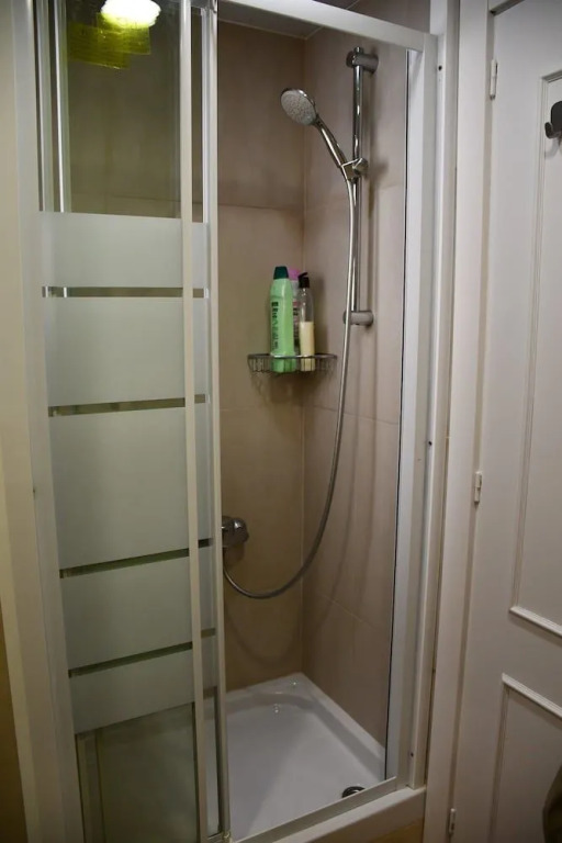 Three Bedroom Apartment in Sants
