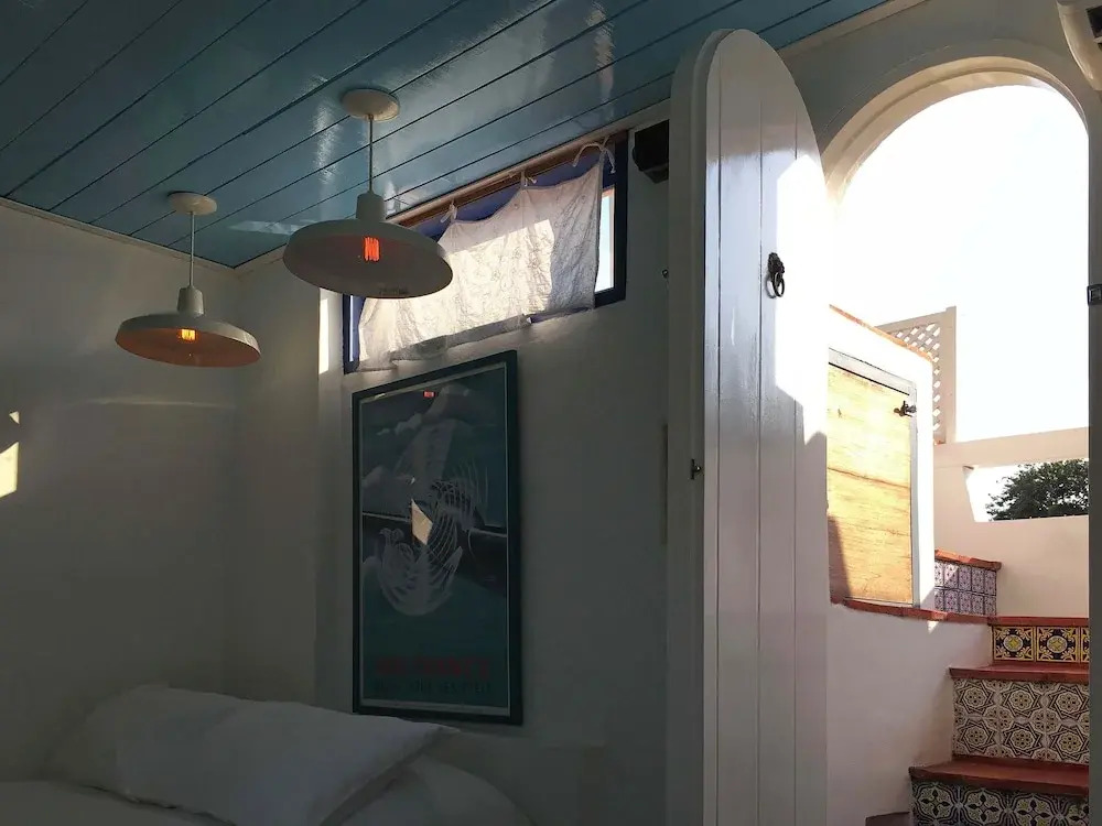 Lez Lezards Bed & Breakfast