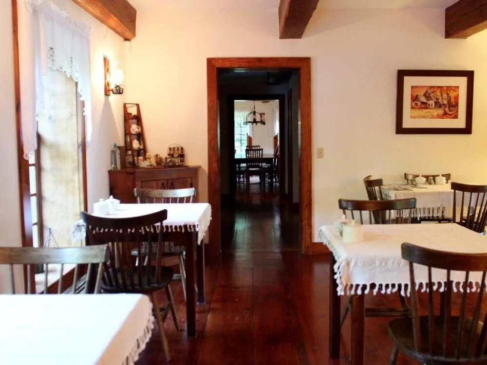 1712 House