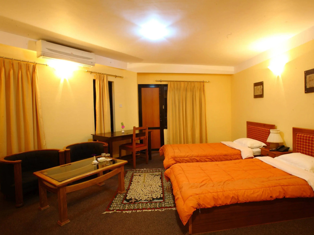 Royal Astoria Hotel