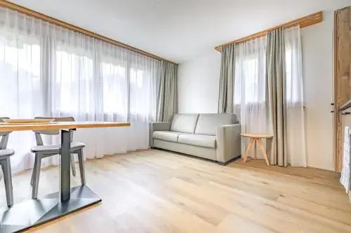 Chalet Graben - Aare Jungfrau AG