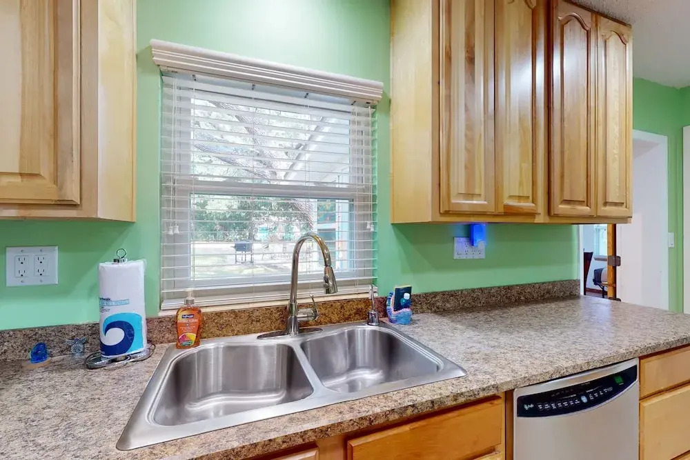 Spacious Pet -friendly Home w/ Fenced in Yard and Close to The Beach