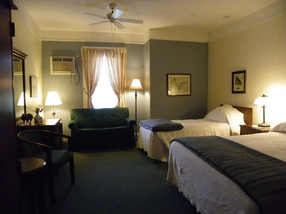 Hotel Kenney Rideau