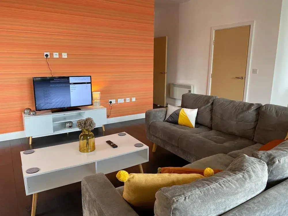 Riverside getaway 2 Bedroom