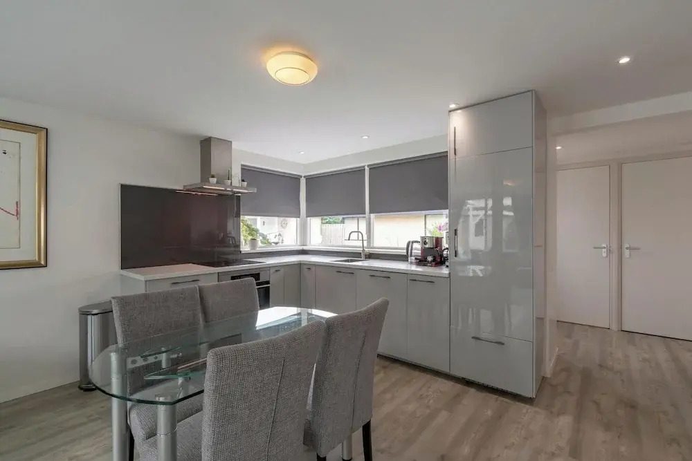 Bungalow in Sint Maartenszee Near Beach