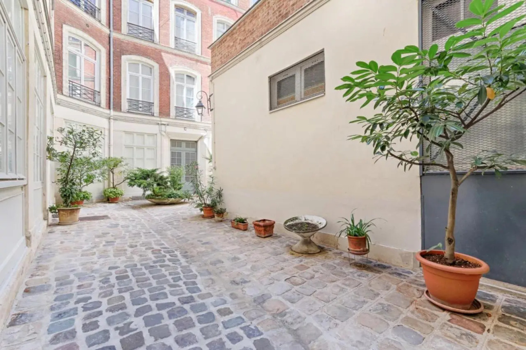 Splendid Parisian Flat 5P - Montorgueil