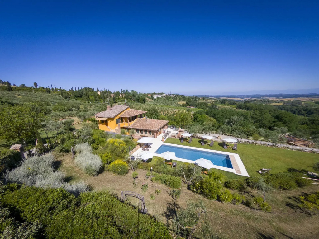 Villa Amadeo by PosarelliVillas
