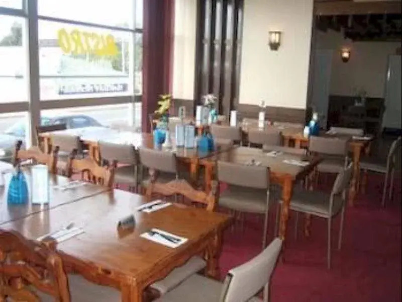 Somerset Hotel