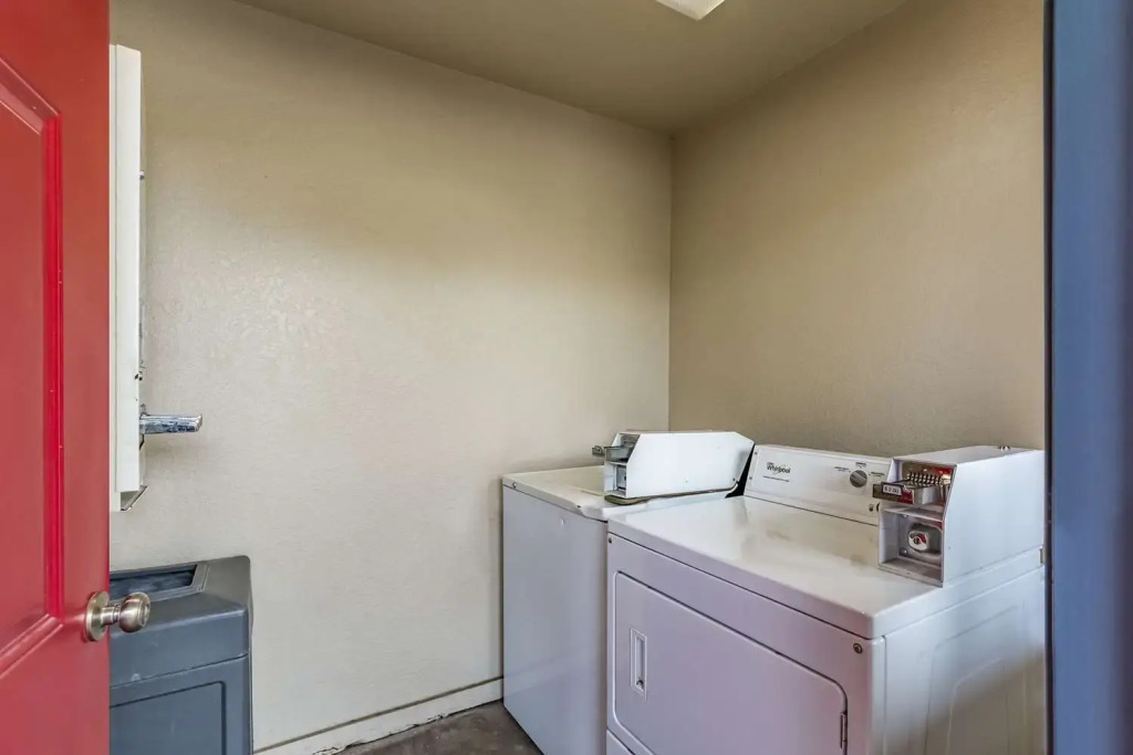 Econo Lodge Near SeaWorld