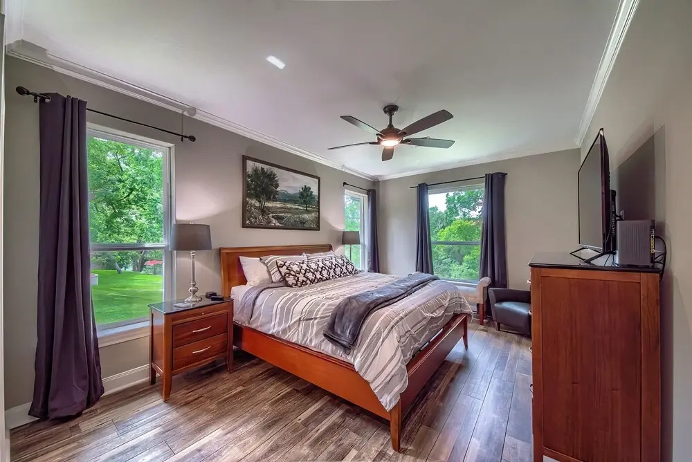 Cl 970 Water You Waiting For? 4 Bedroom Home