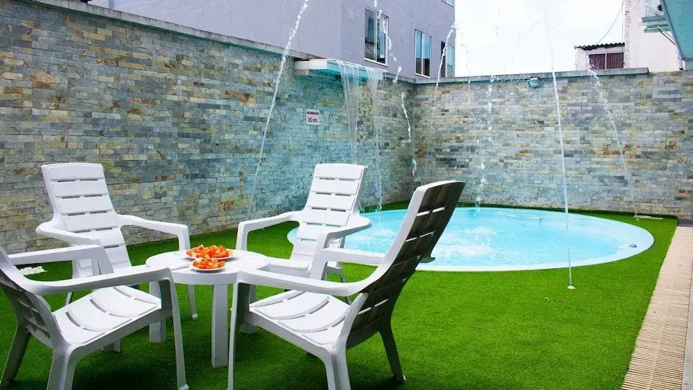 HOTEL PLAZUELA REAL