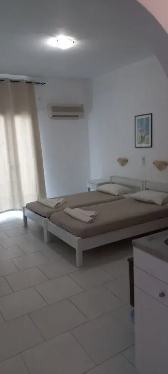 Jimmy's cheap rooms